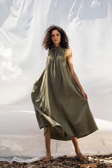 We Olive Sleeveless Midi Dress