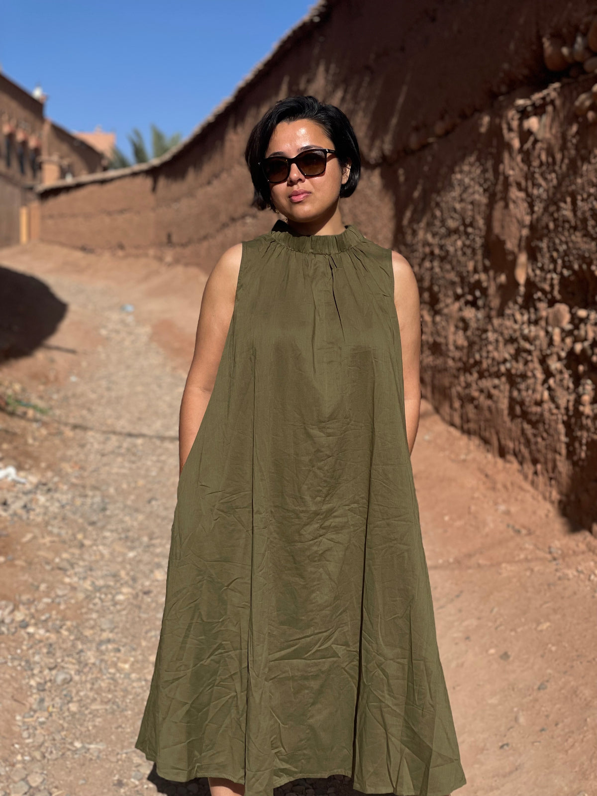We Olive Sleeveless Midi Dress
