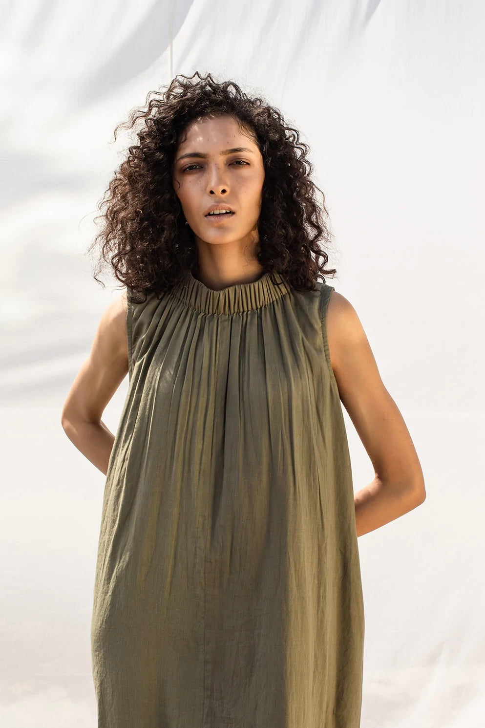 We Olive Sleeveless Midi Dress